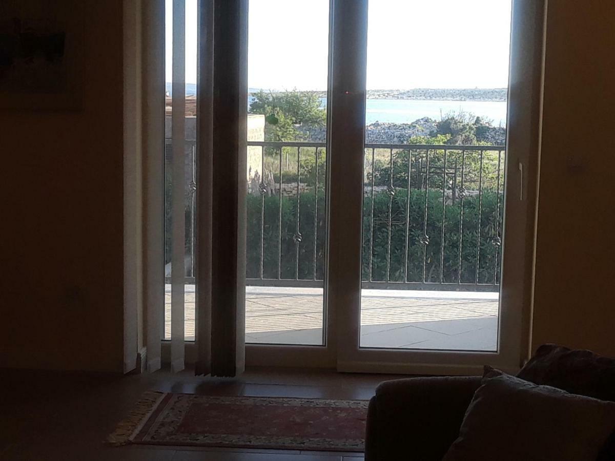 Water View Brand New Apartment, Short Stroll To Beach, Peaceful! Košljun Extérieur photo