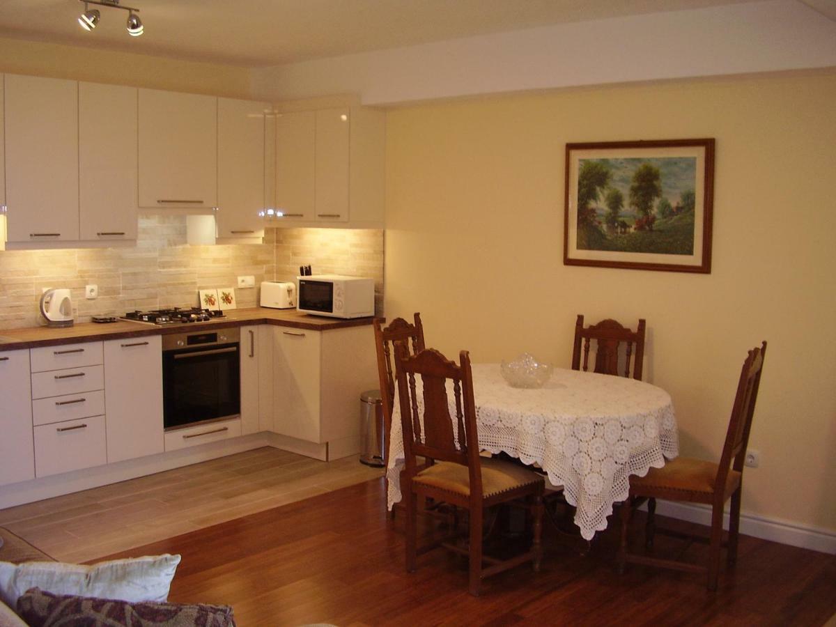 Water View Brand New Apartment, Short Stroll To Beach, Peaceful! Košljun Extérieur photo